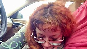 Blowjob in daddy's car turns into submissive pussy pounding