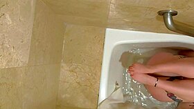 i filmed hot latina squirting hard in her bath oops