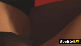 whoa swinger babes 😘 swap partners for hot oral action 👅