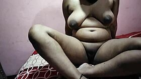 I'm so horny for that Indian reception lady's big natural tits