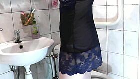 Beautiful naked teen fingers wet pussy in stockings high heels morning squirt orgasm