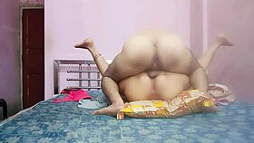 Mature Indian Wife Enjoys Curvy Pussy Licking Sex