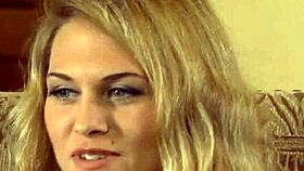 whoa swinger babes 😘 swap partners for hot oral action 👅