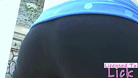 heather starlet teasingly licks dani daniels' smooth shaved folds