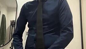 Ever seen hung daddy jerk and cum beastly?