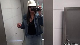 Hot wife flashes big ass then bends for public doggystyle cum!