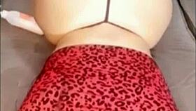 getting my big ass prepped nice for that deep gaping fuck