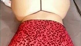 getting my big ass prepped nice for that deep gaping fuck
