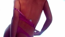 lexy lohan exposes perfect nude body bold