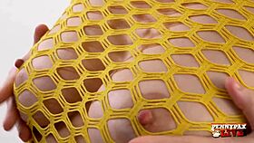 Provoke your fists deep in lesbian Violet Monroe's huge tits ass