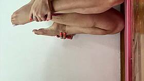 hey punheteiro, watch this busty redhead camila vegas masturbate till she moans and cums wet