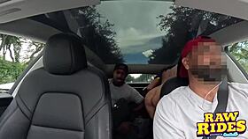 Brunette chun-li cosplayer rides bbc cowgirl in rideshare to comic con facial cumshot