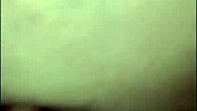 hey first time banging that hot milf when the house is empty 😏🍑