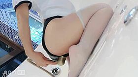 chinese beauty teases with her exotic curves and smooth skin