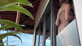 wanna start the day with a quick standing doggy then drop to knees for cumshot?