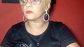 EU LESBIAN GIVES RIDE TO TAXISTA