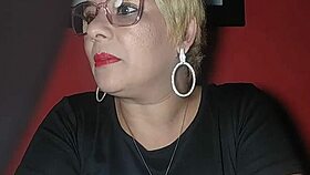 EU LESBIAN GIVES RIDE TO TAXISTA