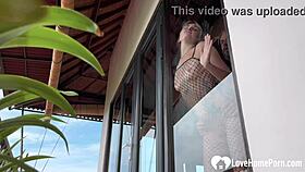 wanna start the day with a quick standing doggy then drop to knees for cumshot?