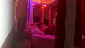 Levei a coroa tesuda pra ver minha pingola dura e buceta dela impressionou com as bolas enormes 😈🍆