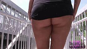 Risky PUBLIC FLASHING by hot thick curvy LATINA bares SHAVED PUSSY