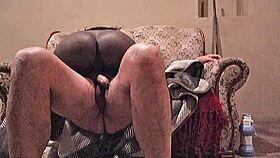 louis rides huge cock with daddy for massive orgasm 😍💦