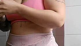 calling neighbor for lunch in tight shorts splitting my swollen pussy