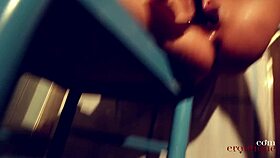 Silvie Deluxe Gushes Six Squirts On Floor From G-Spot Toy Masturbation