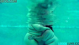 busty bbw lexxxi luxe plays underwater pool games with friend