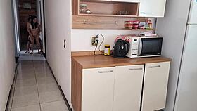 ela arrisca tudo com o amigo do corninho em segredo