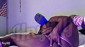 Watch this horny milf vibe her pussy solo at home full vid!