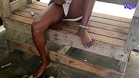 im sexy african slut goin wild naughty on beach