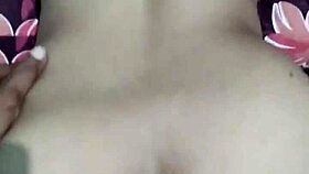 Indonesian veggie seller begs creampie pounding!