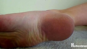 lilly's pointed toes look perfect and elegant in every pose