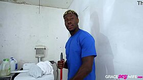 oops! hotwife london river's towel slips off mid-ride 🍆💦 big tits bouncing wild!