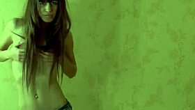 watch girlfriend tease sexy in tight jeans