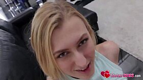 Bored Juicy Teen Craves Tight Pussy Sex Games