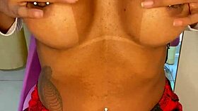 come lick my sweet pussy nectar till i cum