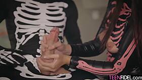 Latex mistress hammers slave kloe love hard!