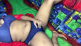 Desi Indian Bhabhi Fingers Tight Pussy Hard