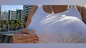 I Admire Farol on Praia Beach