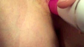 watch this teen slut vibe her pussy hard with buzzing toy till she squirts