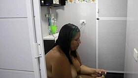 la vecina shaves my big cock then squirts on it