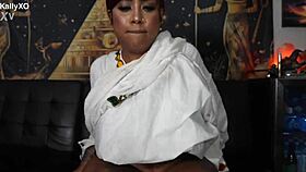 watch me stretch all my holes with this huge dildo