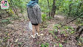 i'm horny thai girl flashing pussy in forest for strangers