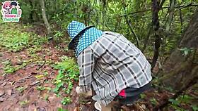 i'm horny thai girl flashing pussy in forest for strangers