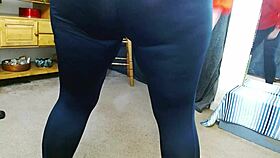 dawn's fat ass in tight leggings denied orgasm 😩🍑