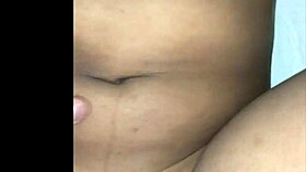 steamy sri lankan girlfriend sex tape goes viral hot