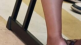 Lightskin ebony teen soles caught candidly