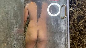 christmas LESBIAN lovers RUB pussies together in hot scissoring session