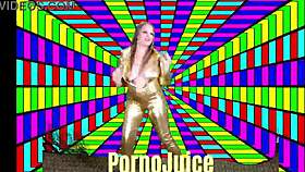 victoria peaks shakes titties wild on disco floor